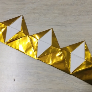 折り紙の王冠